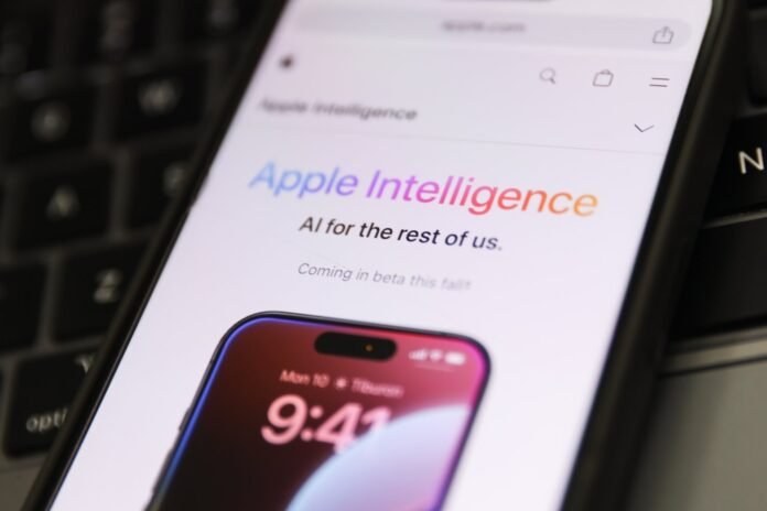 Apple Faces Growing AI Challenges Amid Significant Executive Changes