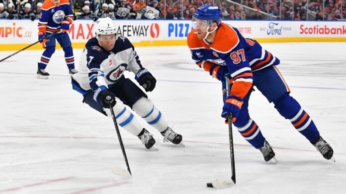 Oilers' Connor McDavid leaves game due to lower-body injury