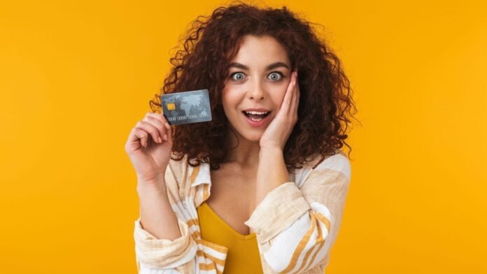 Virtual Credit Cards in 2025: 7 Advantages You Should Know for a More Intelligent Wallet