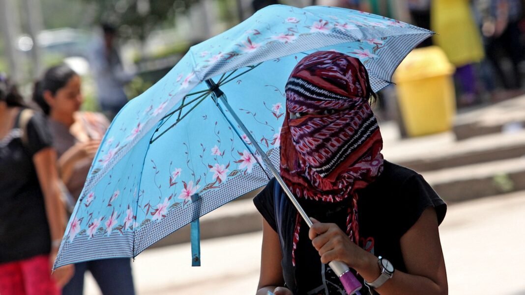 Delhi News Live Highlights: IMD sounds yellow alert in Delhi, warns of heatwave till April 9 | Delhi News
