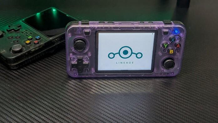 LineageOS Brings Android to the R36S and R36H