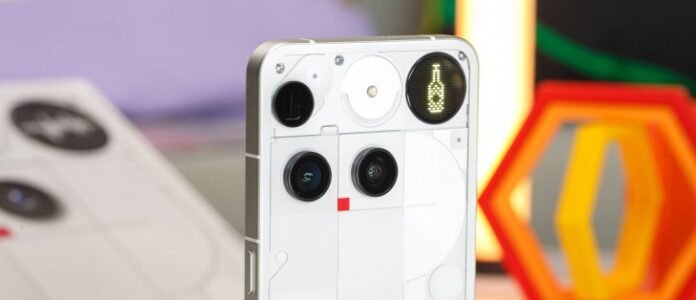 Nothing Phone (3) review: Design, build quality, handling