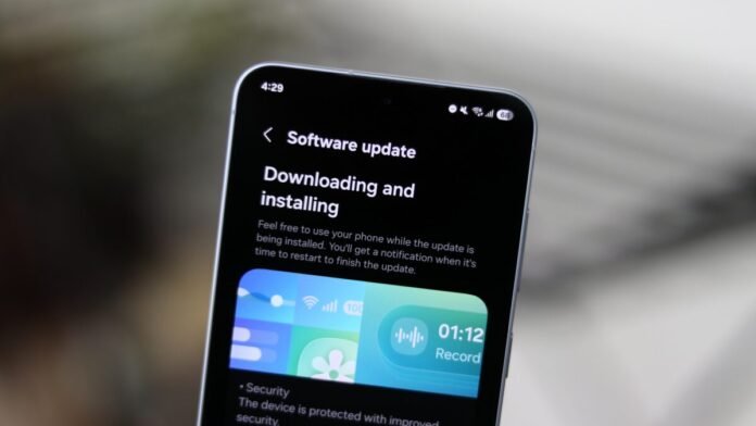 Samsung monthly updates: July 2025 security patch fixes one semiconductor issue