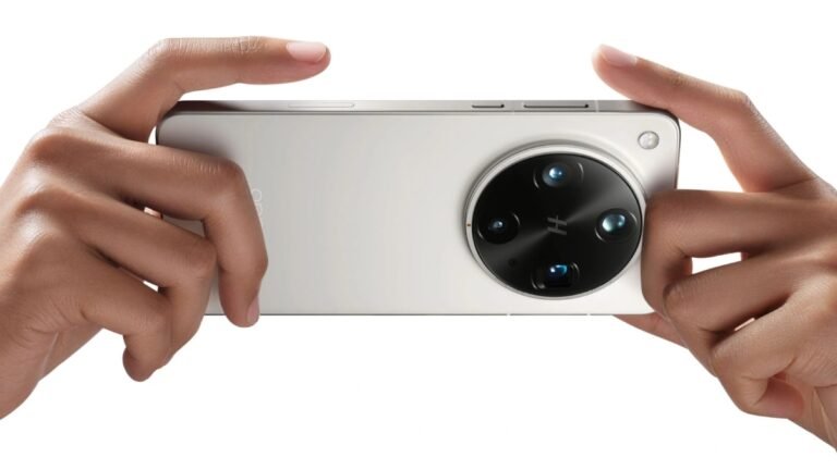 <p>The OPPO Find X9 Ultra is expected to be a high-end smartphone with impressive camera capabilities. The potential inclusion of an optional Hasselblad photography kit at launch is an exciting development for photography enthusiasts.</p>
<p>For those who may not know, Hasselblad is a legendary camera brand known for its high-quality medium format cameras. The company has collaborated with several smartphone manufacturers in the past to enhance their camera capabilities. The partnership between OPPO and Hasselblad could bring significant improvements to the Find X9 Ultra's camera system.</p>
<p>The optional Hasselblad photography kit might include features such as:</p>
<ol>
<li><strong>Enhanced camera software</strong>: The kit could include customized camera software with advanced features like improved autofocus, enhanced low-light performance, and advanced image processing algorithms.</li>
<li><strong>High-quality lenses</strong>: The kit might include additional lenses or lens attachments that can be used with the Find X9 Ultra's camera system, providing improved optical quality and versatility.</li>
<li><strong>Professional-grade camera modes</strong>: The kit could include advanced camera modes, such as manual focus, exposure compensation, and RAW image capture, which would appeal to professional photographers and enthusiasts.</li>
<li><strong>Exclusive Hasselblad-designed camera app</strong>: The kit might include a customized camera app designed by Hasselblad, which would provide a unique and intuitive photography experience.</li>
</ol>
<p>If the OPPO Find X9 Ultra is indeed available with an optional Hasselblad photography kit at launch, it could be a major selling point for the device. The kit would likely appeal to photography enthusiasts, professionals, and anyone looking for a high-end smartphone with exceptional camera capabilities.</p>
<p>It's worth noting that the availability and pricing of the Hasselblad photography kit are not yet confirmed. However, if this collaboration materializes, it could be a significant differentiator for the OPPO Find X9 Ultra in the competitive smartphone market.</p>
<p>Would you be interested in purchasing the OPPO Find X9 Ultra with the optional Hasselblad photography kit?</p>