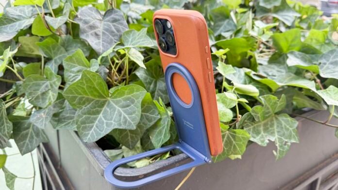 Twelve South Curve Nano phone stand review