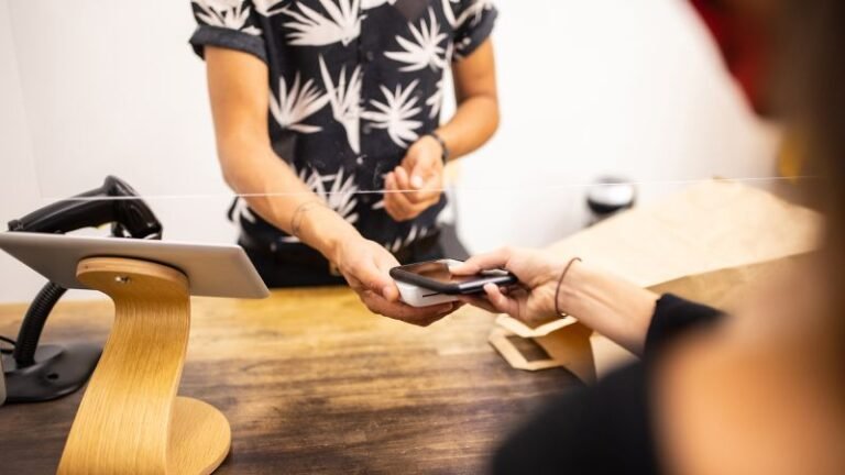 Two tax reporting changes on tap for businesses, freelancers and payment apps like Venmo