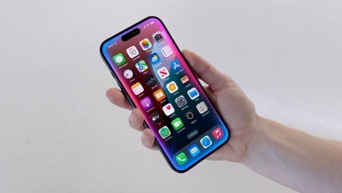 iOS 18.6 arrives with a Photos improvement and bug fixes
