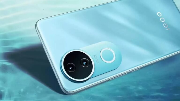 iQOO Z10R 5G with Dimensity 7400 chip launching in India on 24th July, to be priced under ₹20,000