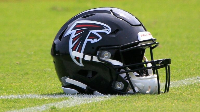 The Atlanta Falcons have fired wide receivers coach Ike Hilliard, amid the team's struggles on offense. Hilliard had been with the Falcons since 2017 and had previously served as the team's wide receivers coach from 2008 to 2009. 

The decision to let Hilliard go is likely a response to the team's poor performance on offense, particularly in the passing game. The Falcons have had difficulty moving the ball and scoring points, and the wide receivers have been a key part of the problem.

It's unclear who will replace Hilliard as the team's wide receivers coach, but the change is likely an attempt to shake things up and try to get the offense back on track. The Falcons will be looking for someone who can help get the most out of their wide receivers and improve the team's passing game.

Do you think this move will help the Falcons turn their season around, or are there deeper issues with the team that need to be addressed?
