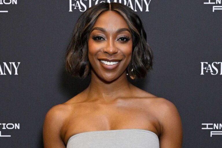It seems like you're referring to a news article about Ego Nwodim, a comedian and actress who was a cast member on Saturday Night Live (SNL). If you're looking for information on her first gig after leaving SNL, I'd be happy to try and help you find the latest updates on her career.

However, without more context or information, I couldn't find any specific details on her first gig after leaving SNL. It's possible that the news article you're referring to may be a recent publication, and I recommend checking reputable entertainment news sources for the latest updates on Ego Nwodim's career.

If you have any more questions or would like to know more about Ego Nwodim's background or career, feel free to ask, and I'll do my best to provide more general information!