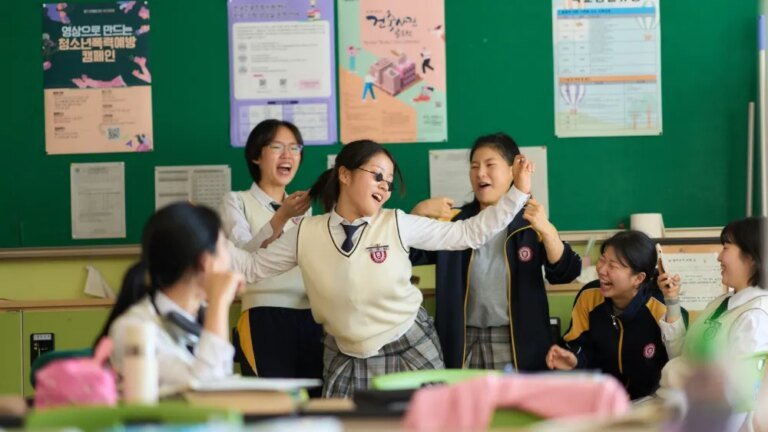 That’s interesting news. The Korean film ‘The World of Love’ securing a rare Chinese distribution deal is a significant achievement, considering the complexities of the Chinese film market and its strict regulations. 
To better understand the context of this deal, can you provide more information about the film ‘The World of Love’ and its genre? Is it a romantic drama, a thriller, or something else? Additionally, what do you think might have contributed to the film’s success in securing this rare distribution deal in China? That’s interesting news. The Korean film ‘The World of Love’ securing a rare Chinese distribution deal is a significant achievement, considering the complexities of the Chinese film market and its strict regulations. 
To better understand the context of this deal, can you provide more information about the film ‘The World of Love’ and its genre? Is it a romantic drama, a thriller, or something else? Additionally, what do you think might have contributed to the film’s success in securing this rare distribution deal in China?