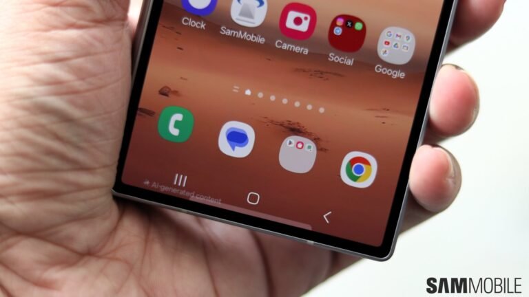 Your Samsung phone will now flag videos with unwanted nudity received in Messages